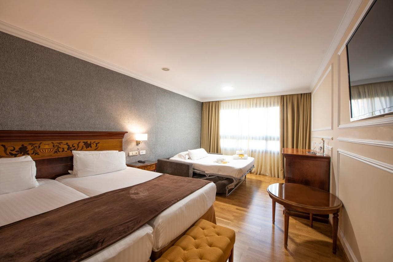 Eurostars Araguaney Hotel Santiago de Compostela Kültér fotó